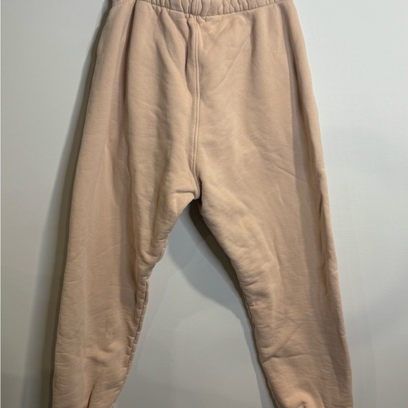 Madhappy Sweatpants beige/tan Cotton Logo Embroidered Joggers Unisex Size Large - Picture 3 of 5